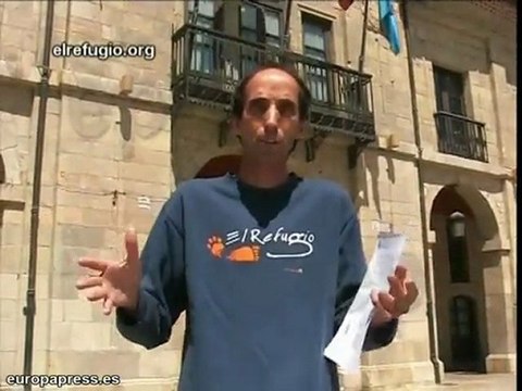 El Refugio denuncia abandono de perros