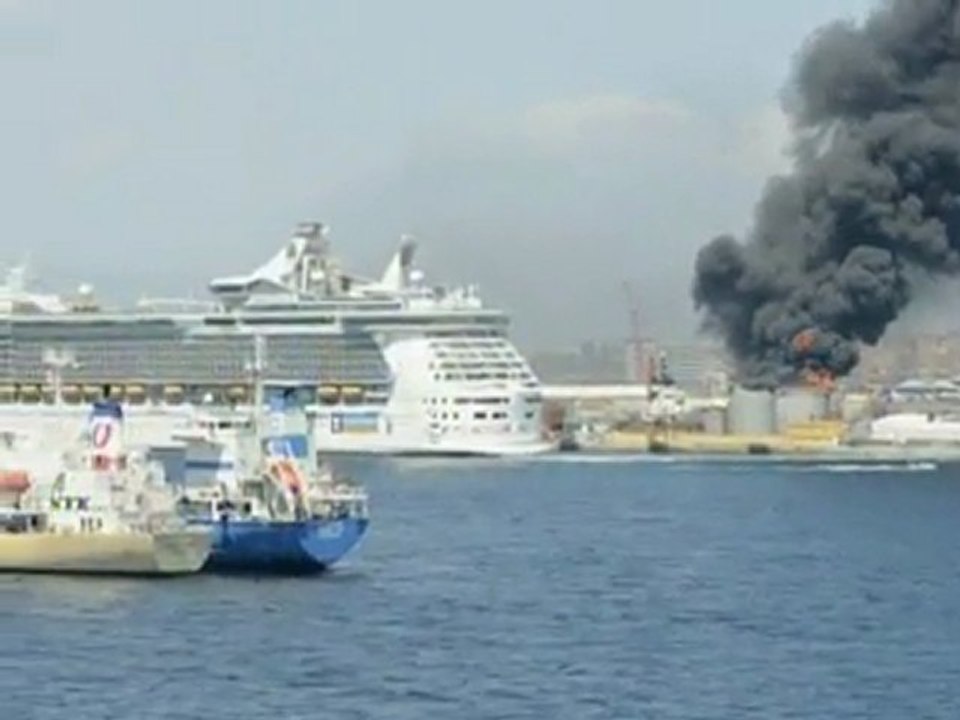 Cruise passengers injured in Gibraltar fire
