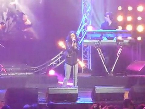 Fête de la jeunesse 2011 - Jenifer - L'envers du paradis + Interview