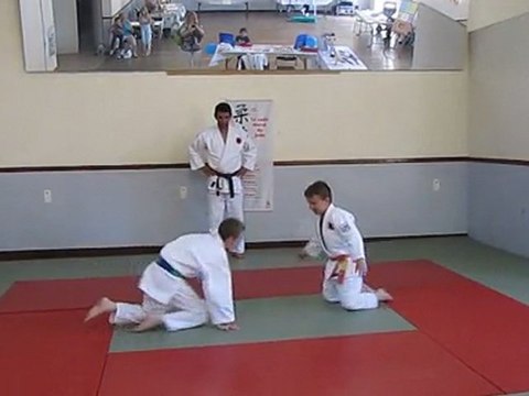 JEUNES JUDOKAS A FRESNEAUX