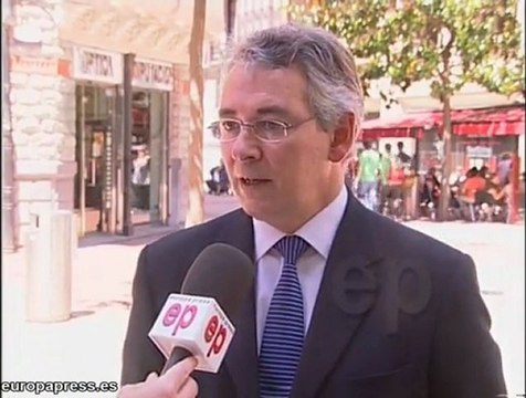 Damborenea arremete contra Rubalcaba