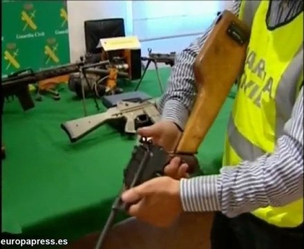 Desarticulan una red de tráfico de armas