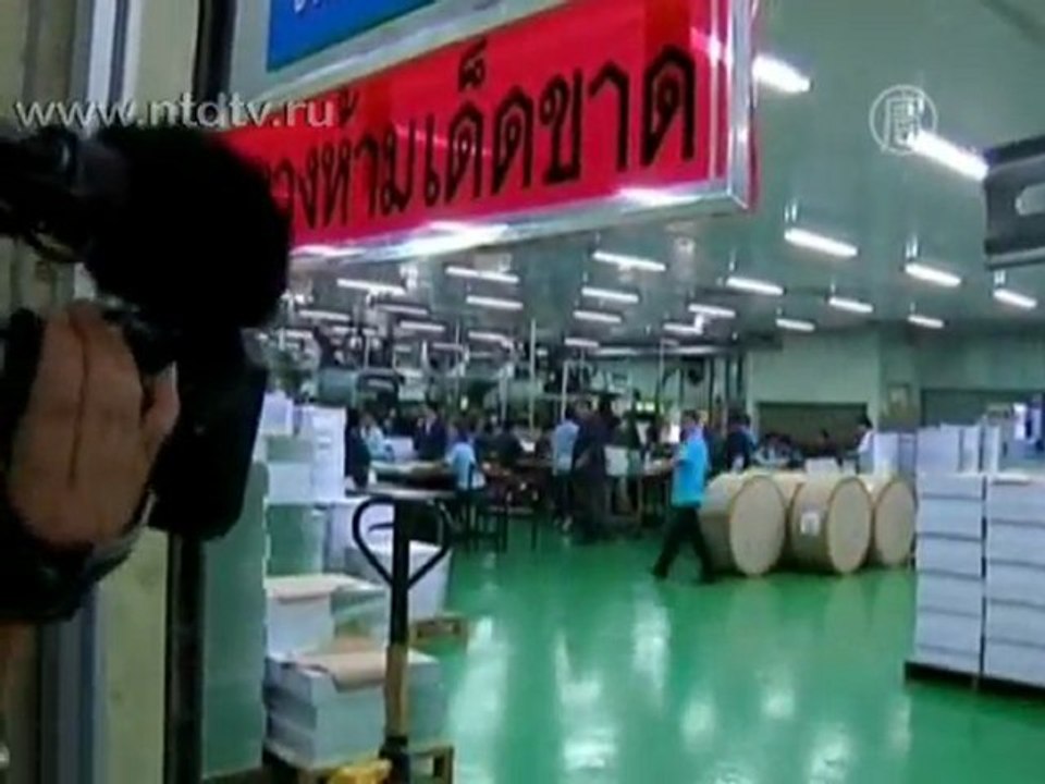 Таиланд: лишние бюллетени усилили раскол