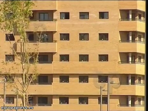 El precio de la vivienda cae un 0,8%