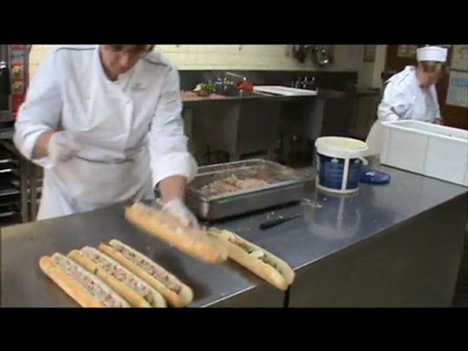 "82 minutes inside Deforest" - Partie n°6/7 : "Un repas presque parfait ?"