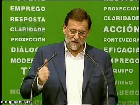 Rajoy culpa a Zapatero de la crisis en España