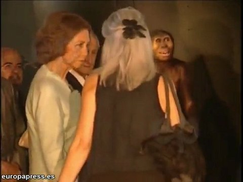 La Reina inaugura un museo en Burgos