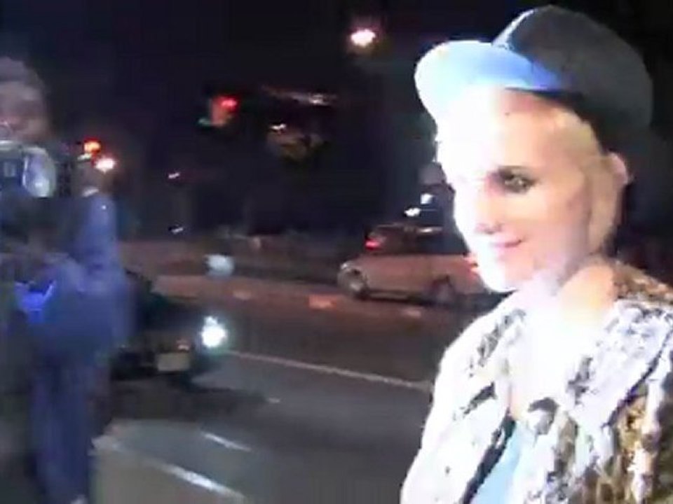 Simpson Sisters Designing Tween Clothing Line