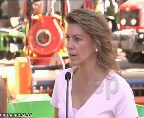 "Si no saben hacer que dejen paso a otros"