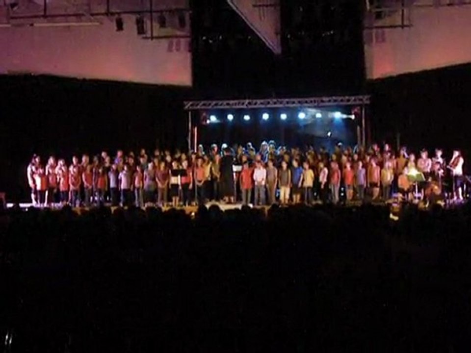 Petit extrait concert chorale  30 mai 2011