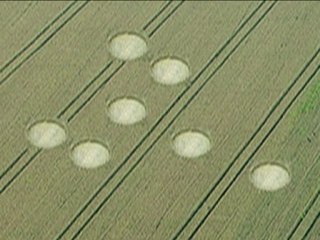 New crop circles in Padova, Italy 31 May 2011