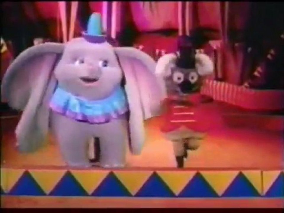 Dumbo's Circus-Winnie The Pooh Chinese