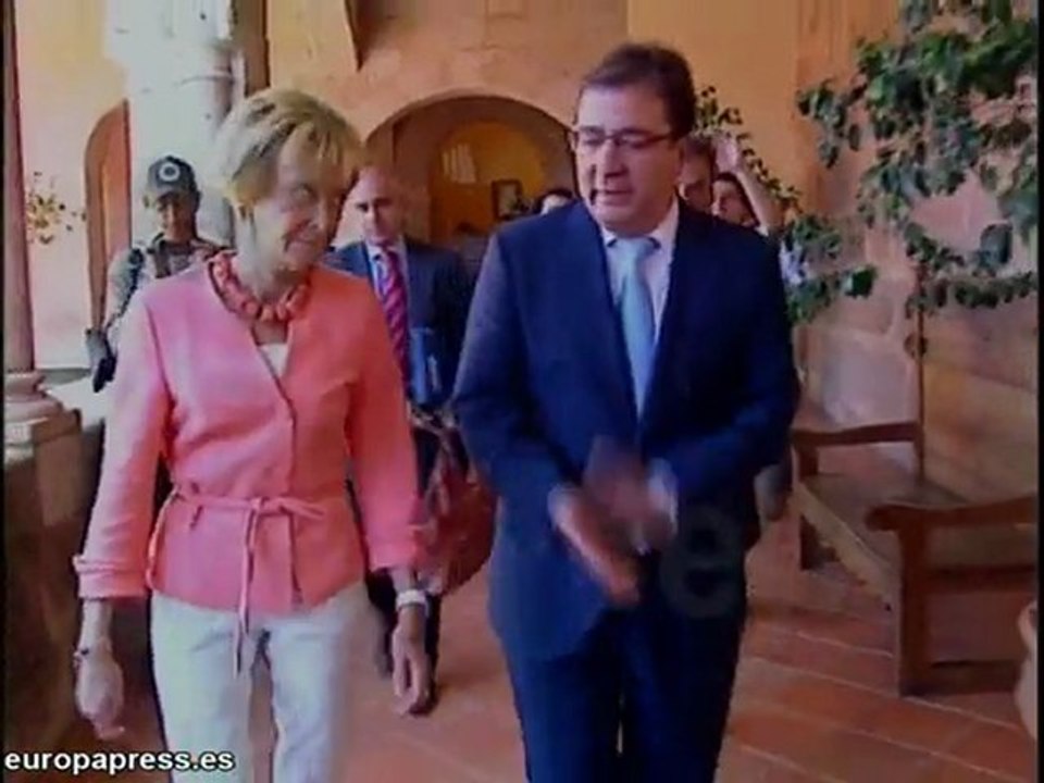 De la Vega se reune con Fernández Vara