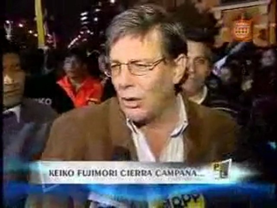 Impiden que el equipo de Prensa Libre suba al estrado de Fuerza 2011