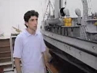 Kaymakam Nusret Mayın Gemisini İnceledi.