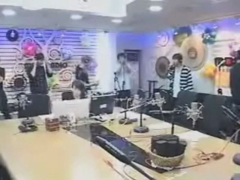 110602 Beast-Fiction@Younha's Starry Night Radio