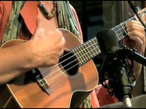 brenna maccrimmon yağmur yağar taş üstüne