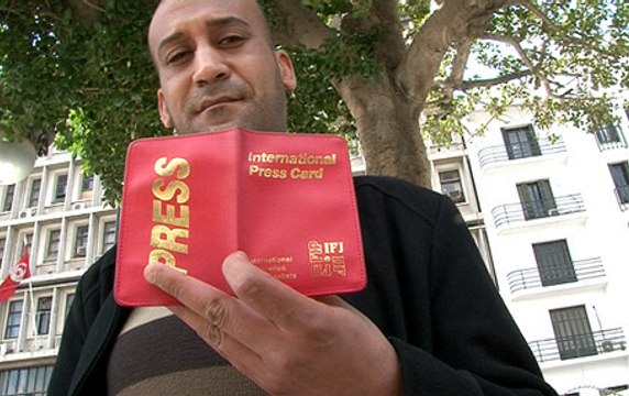 Moez Jemaï, journaliste tunisien, témoigne devant le ministère de l'intérieur