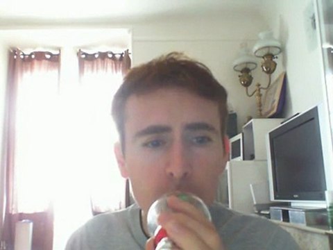 Wiwi égratigne on ne dit jamais assez aux gens qu'on aime qu'on les aime