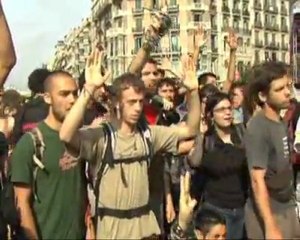 ¿La policía catalana aporreó también a Yoani Sánchez