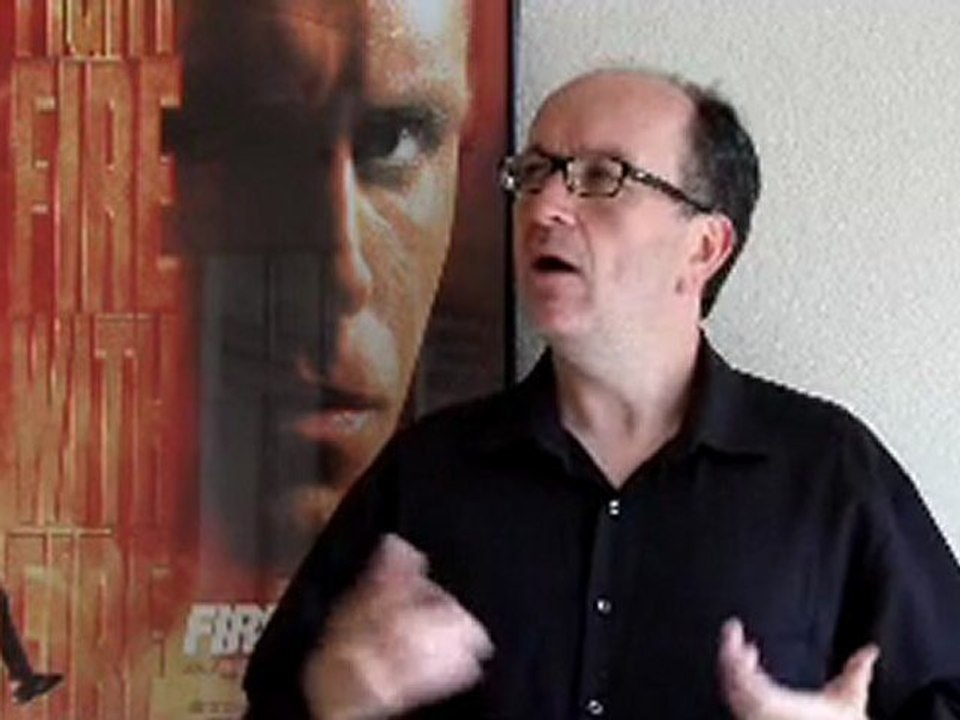 How to Create the Perfect Logline for Your Screenplay