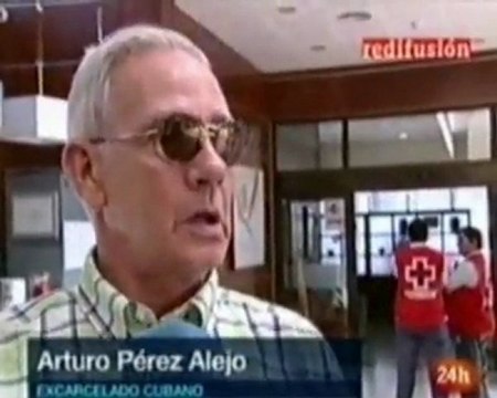 “Nos tratan como simples inmigrantes”, denuncian expresos cubanos