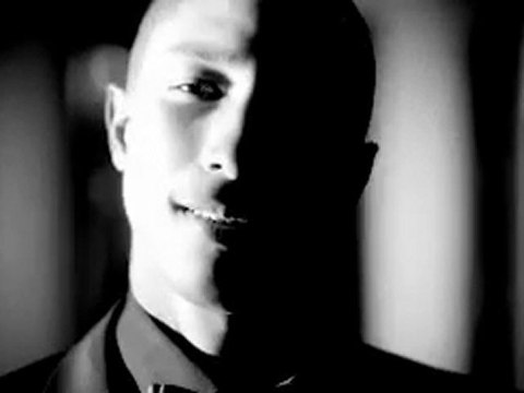 Jessica Biel with Pharrell Williams NEW Revlon Grow Luscious Plumping Mascara