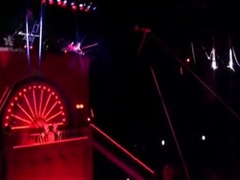 EKATERINA SHAVRINA-trapeze-presents Art agency Valentino