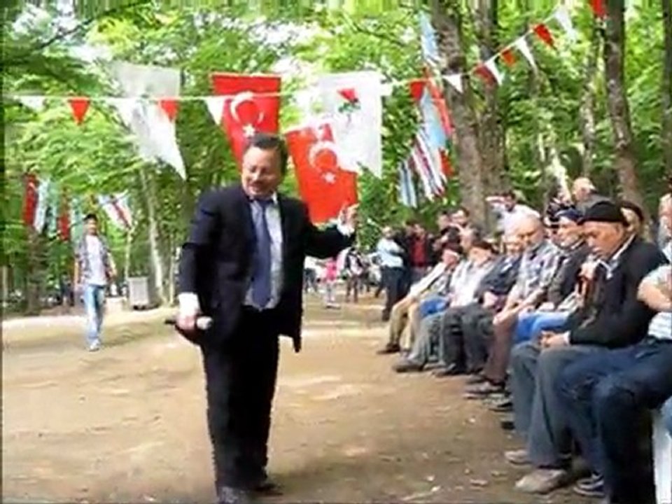 MURAT AKKAYA ( Güzelliğin On Par Etmez  ) 600x340-5000