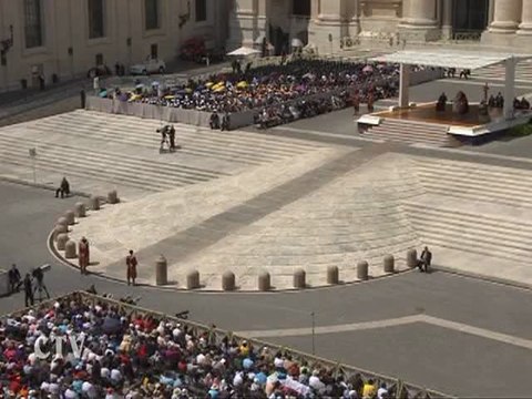 Benedict al XVI-lea aminteşte în poloneză pe Ioan Paul al II-lea