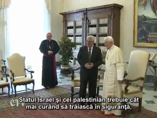 Benedict al XVI-lea l-a primit pe liderul palestinian Abbas