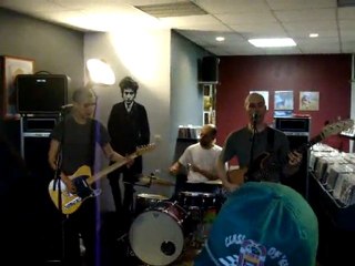 Joe Lally Trio @ Minor Place Records, Lille 23-05-2011