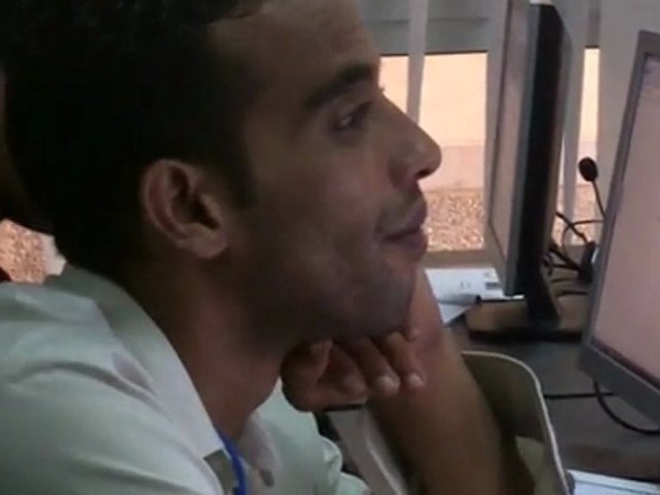A L ECOLE DE LA DEMOCRATIE TUNISIENNE VO