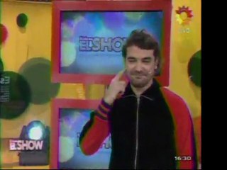 Pedro en Este es el Show 1 - 03 de Junio 2011