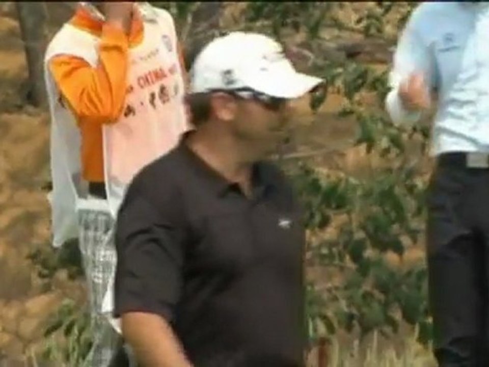 One Asia Tour - Michael Long holt sich die Führung