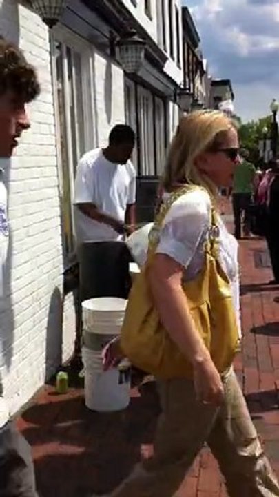 Street Music in Georgetown