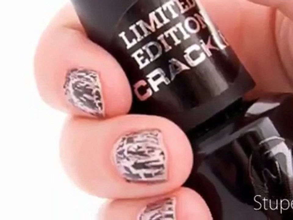 The Ultimate Crackle Nail Polish