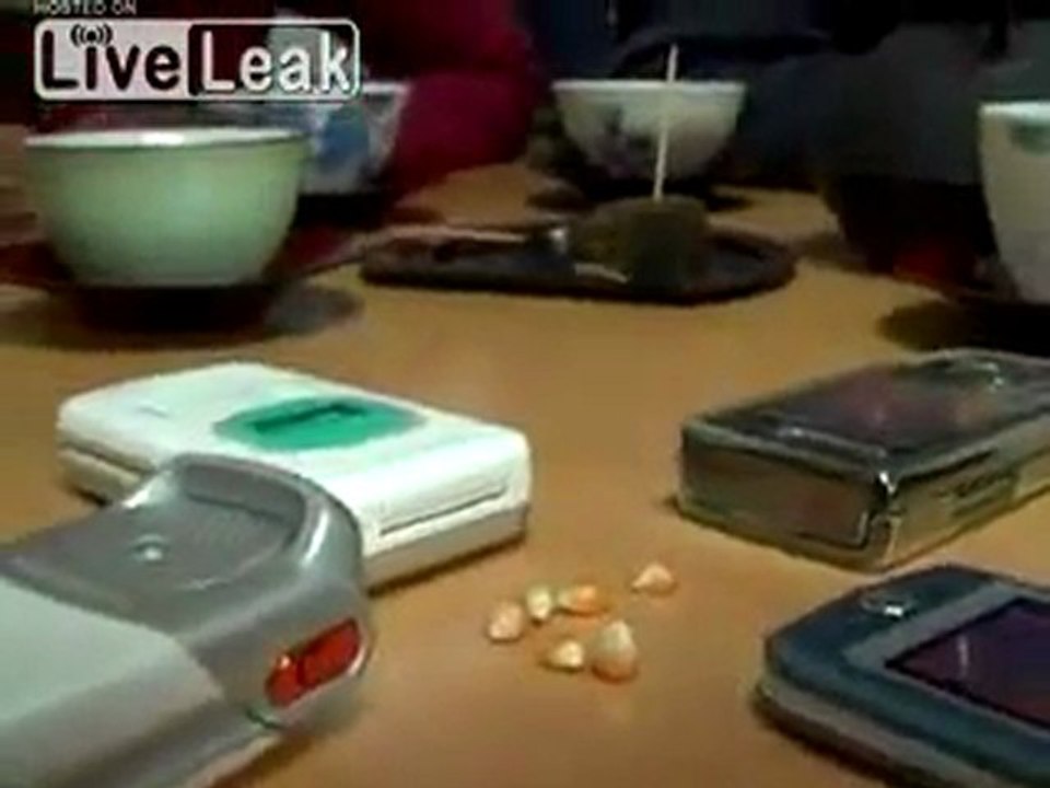 Popcorn gemacht mit 4 Handys