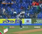 Mumbai Heroes vs. Karnatka Bulldozers - Mumbai Heroes Inning Ov17