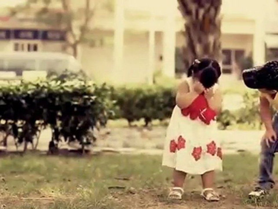 Cô bé tròn xinh - Ben