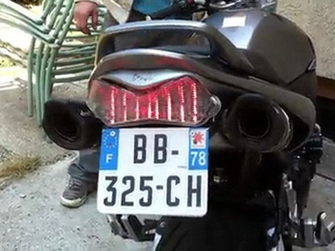 Suzuki GSR 600 Devil sans chicanes