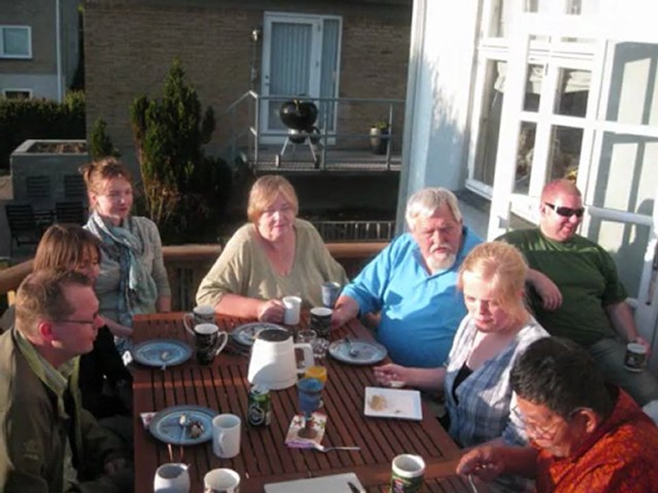 HAPPYBIRTHDAY CLAUS AND RANEE MOK 04.06.11-part2