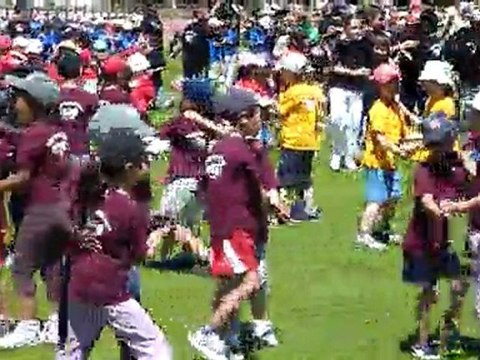 20110517 Rencontre athletisme Nico danse 2 Merignac