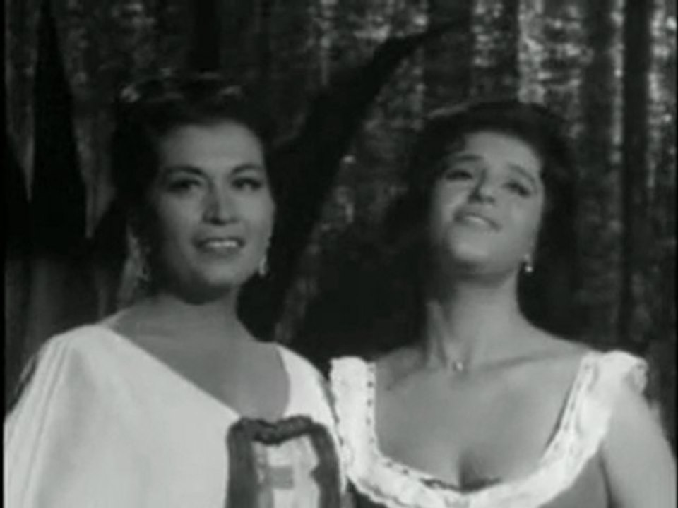 Lola Beltran y Lucha Villa - Canción Mixteca.