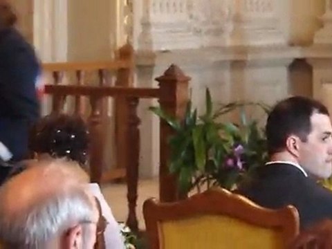 Mariage de Fred & Aurélie - Arrivée Des Mariés A La Mairie