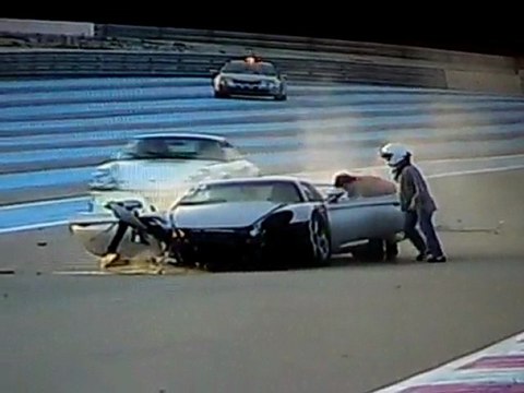 CIRCUIT PAUL RICARD PORSCHE CARRERA GT ACCIDENT