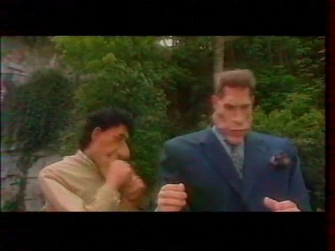 Best of LES GUIGNOLS DE L'INFO août 1993 Canal+