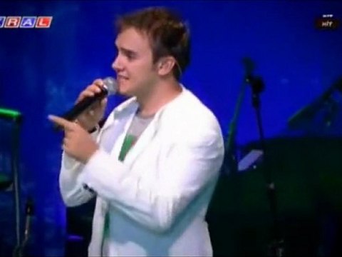 Mustafa Ceceli - SARKI video klip 2011yep yeni