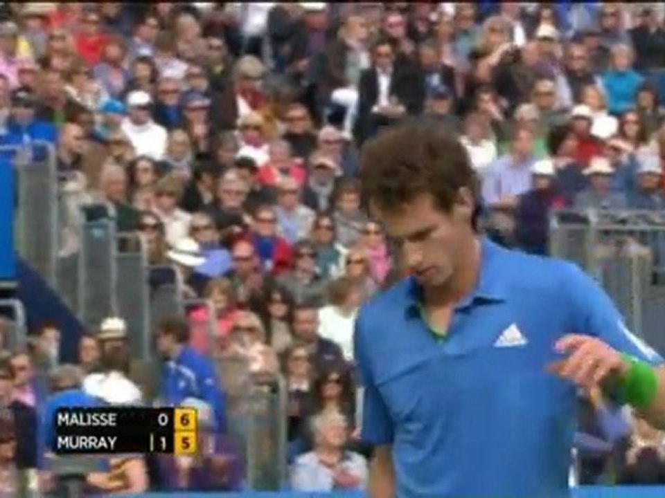 Queen's - Murray trotz Schmerzen erfolgreich