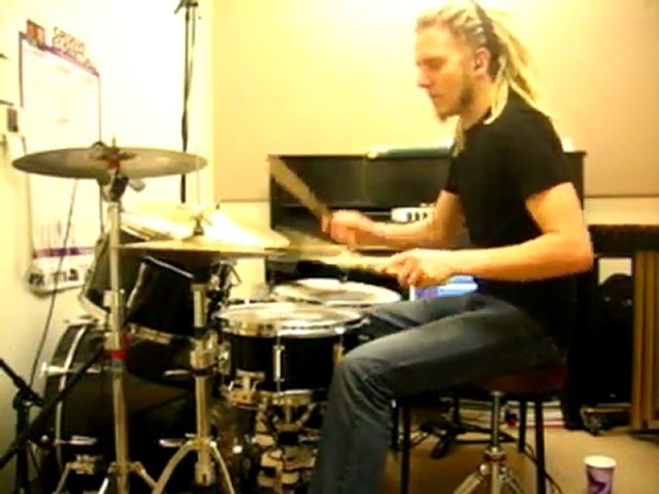 Thomas Sienko ► Peter Tosh - Legalize It (Drum Cover)